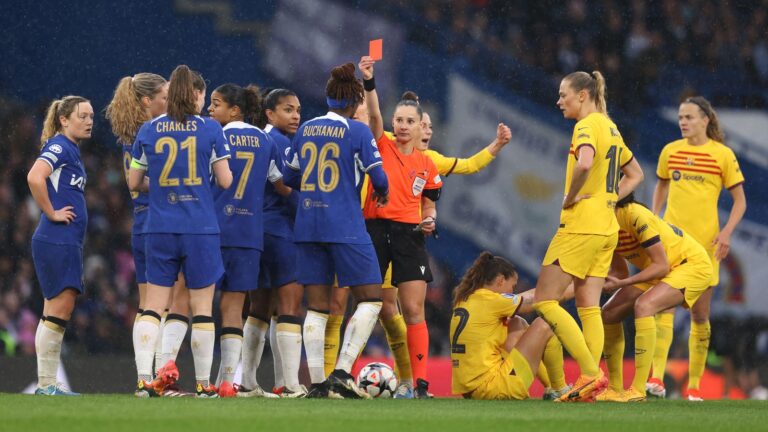 skysports red card chelsea 6535894
