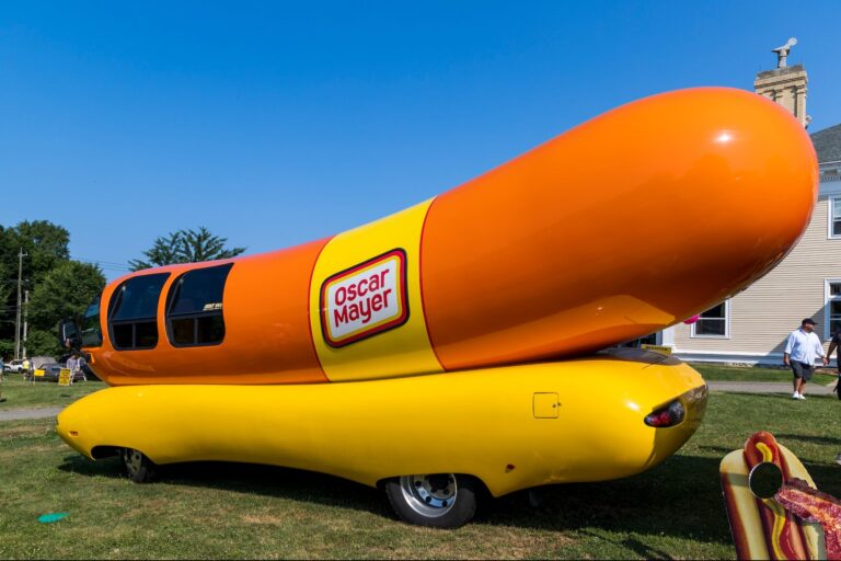 1734539343 Wienermobile 2162288605