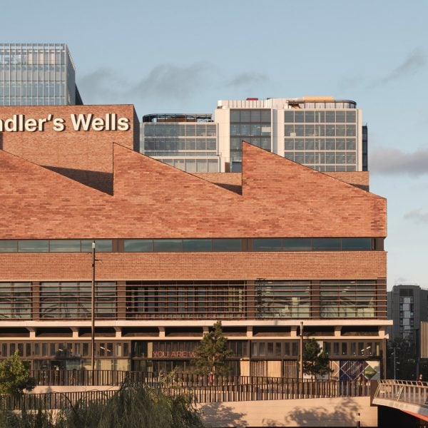 odonnell tuomey sadlers wells east london hero dezeen 2364 col 0