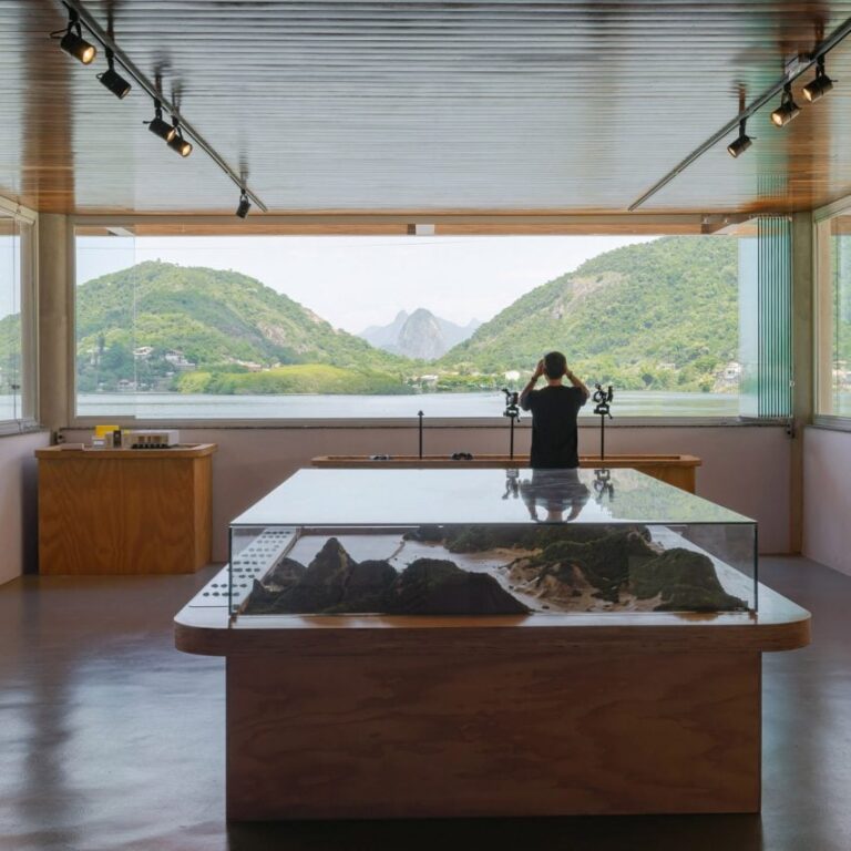 orla piratininga par eco museum rio de janeiro brazil kaan architecten pop consortium dezeen 2364 sq