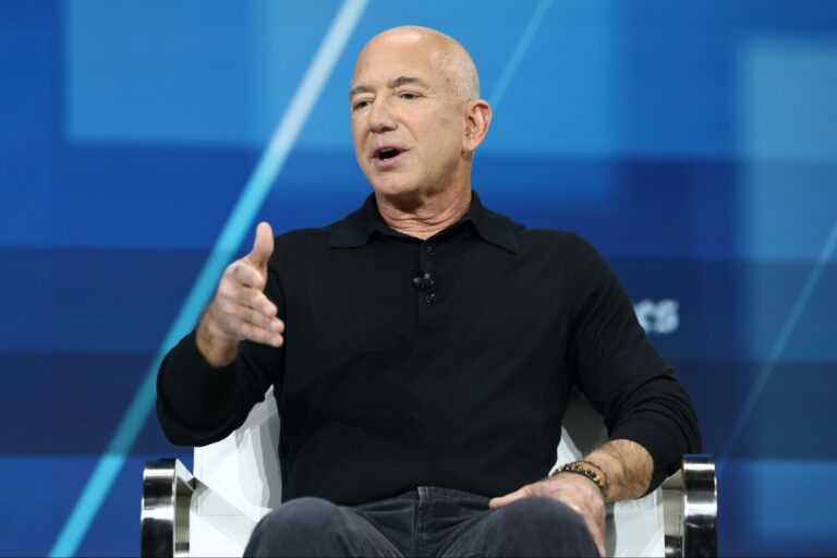 1746110197 jeff bezos amazon GettyImages 2188276556
