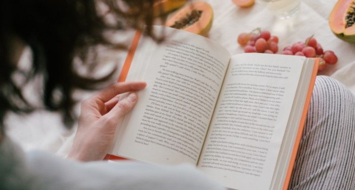 reading.jpg.optimal